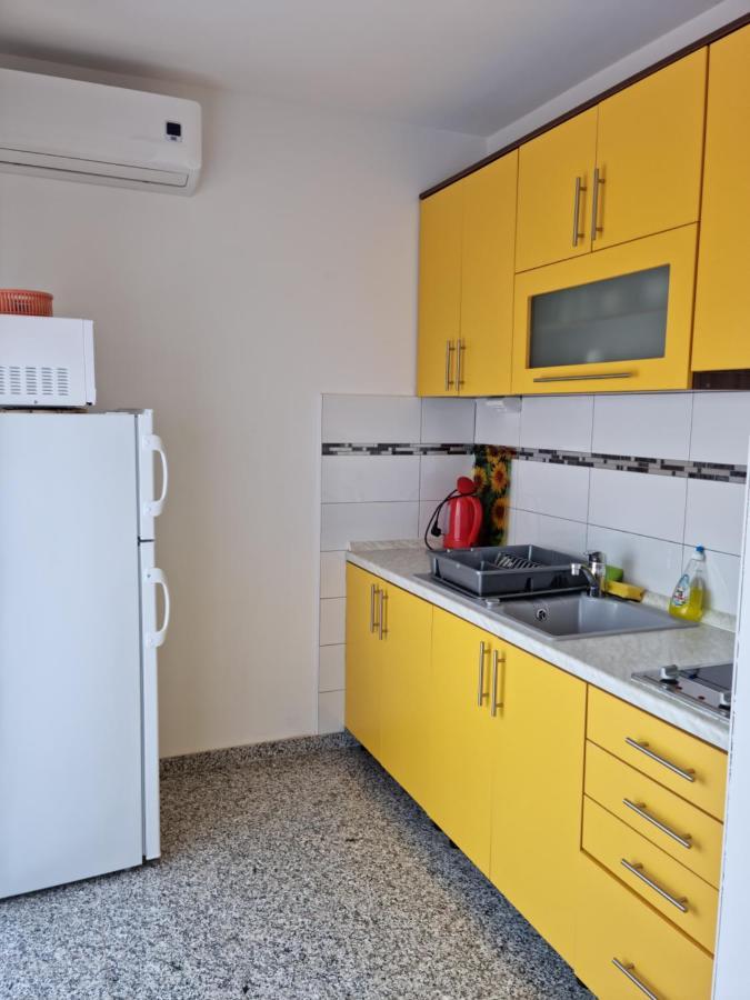 Appartments D&D Peroj Dış mekan fotoğraf