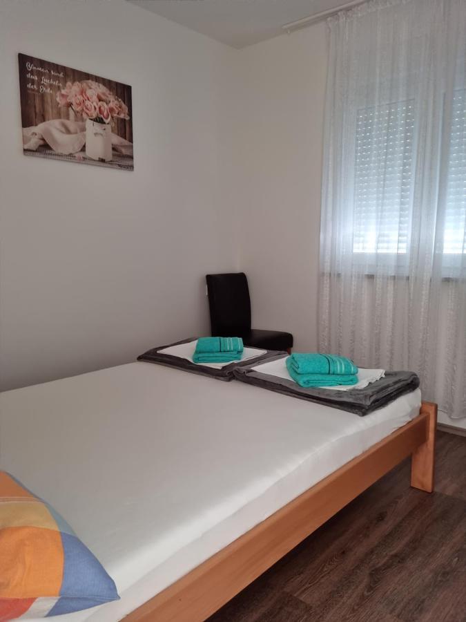 Appartments D&D Peroj Dış mekan fotoğraf